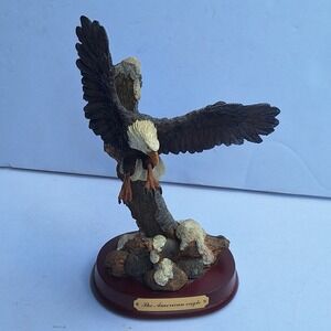 Herco Gift Professional The American Eagle Bald Eagle Figurine on Wood Base